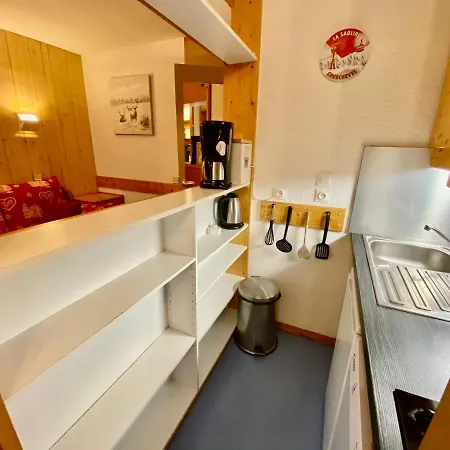 Le Charmantin Village Skis Aux Pieds Apartment *