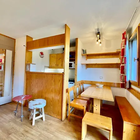 Le Charmantin Village Skis Aux Pieds *